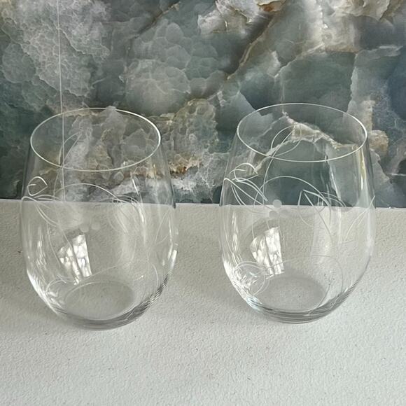 Riedel Etched Floral Stemless Wine Glasses Set of 2 - Picture 2 of 10